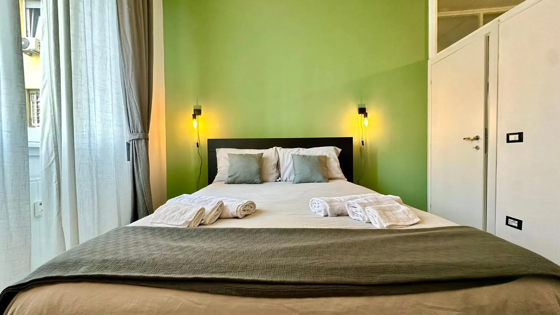 Jef Apartments San Giovanni, Roma Italien